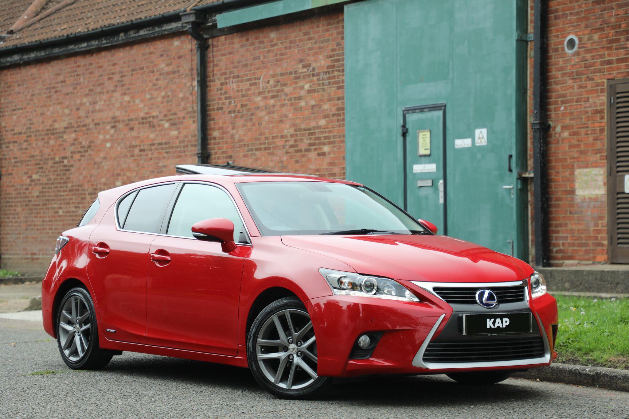 Image of LEXUS CT
